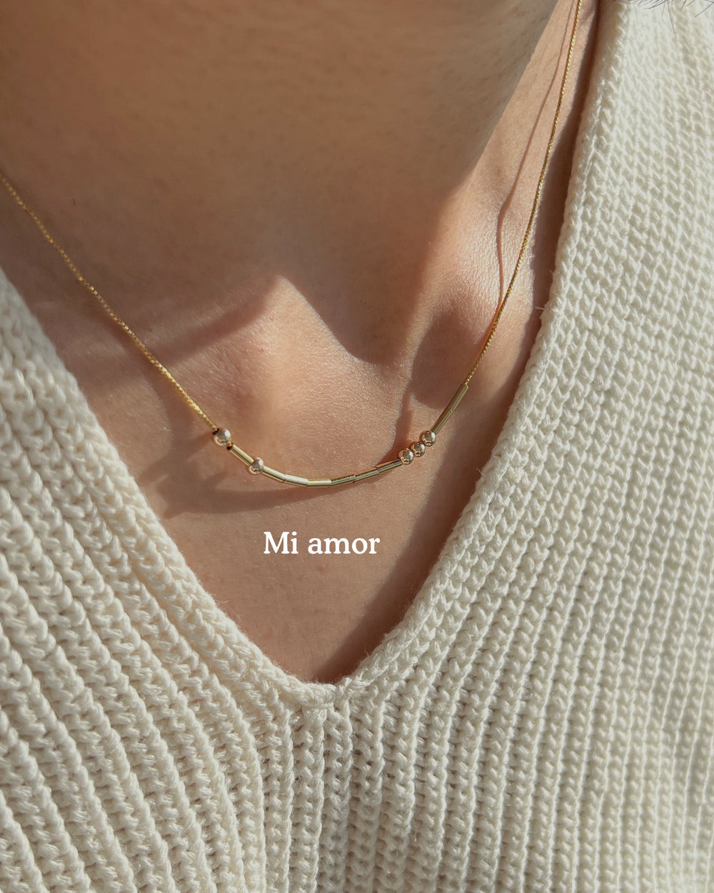 Collier Code Morse